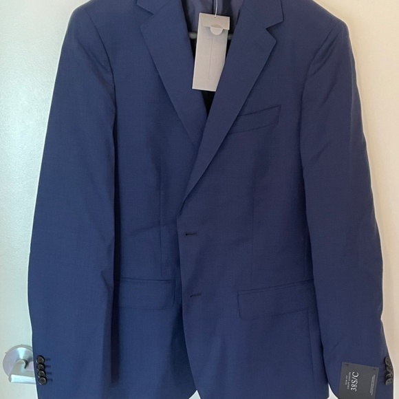 Blazer - Picture 2 of 2